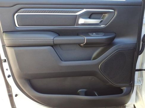 New 2026 RAM 1500 4x4 Crew Cab image 9