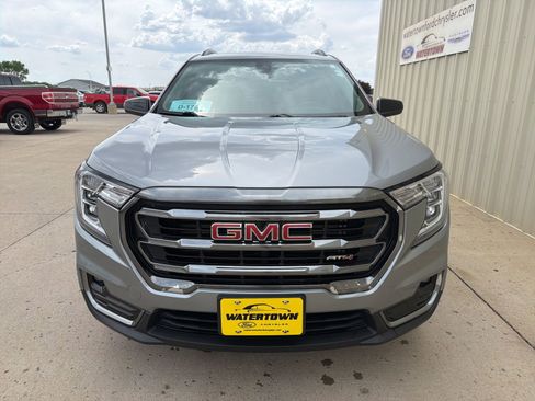 Used 2023 GMC Terrain AT4 w/ Infotainment Package II AWD/4WD image 3