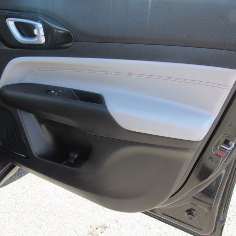 Used 2025 Jeep Compass Limited AWD/4WD image 12