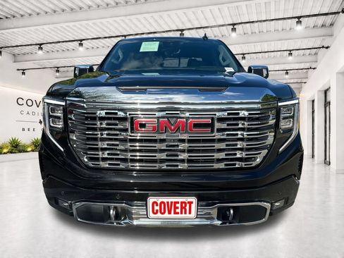 Used 2025 GMC Sierra 1500 Denali AWD/4WD image 2