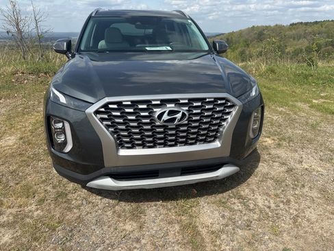 Used 2022 Hyundai Palisade SEL image 2
