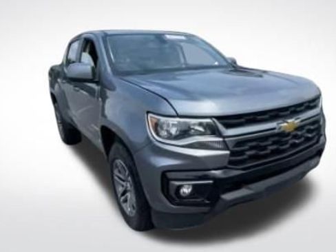 Used 2022 Chevrolet Colorado LT w/ LT Convenience Package AWD/4WD image 5