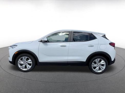 Used 2025 Buick Encore GX Preferred FWD image 9