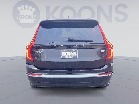 Used 2024 Volvo XC90 T8 Ultimate w/ Protection Package AWD/4WD image 5