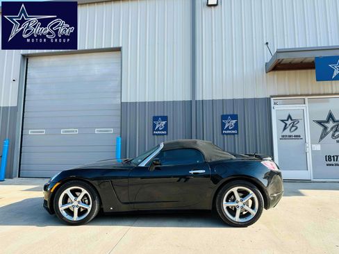 Used 2009 Saturn Sky w/ Premium Trim Package RWD image 1