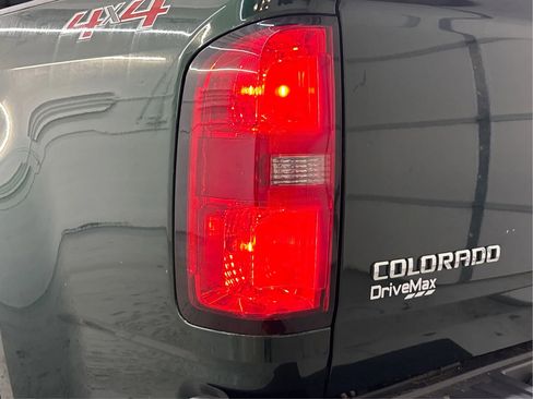 Used 2016 Chevrolet Colorado LT image 34