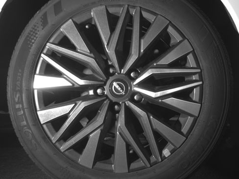 Used 2025 Nissan Altima 2.5 SV FWD image 15