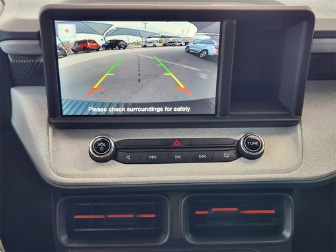 Used 2024 Ford Maverick XLT image 19