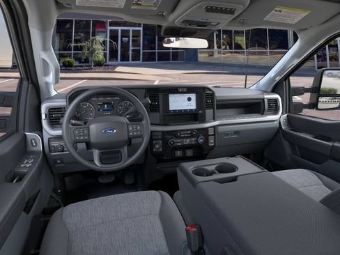 New 2026 Ford F250 XL w/ STX Appearance Package AWD/4WD image 9