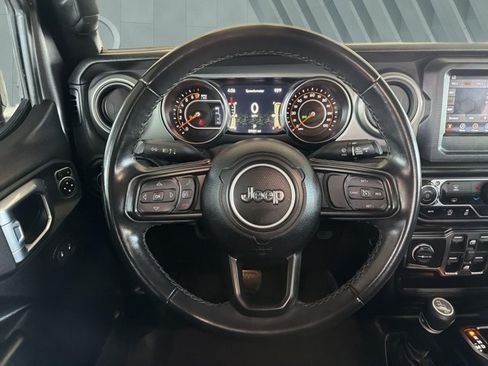 Used 2021 Jeep Gladiator Sport AWD/4WD image 14
