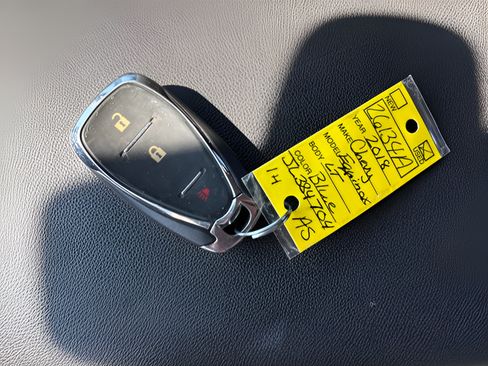 Used 2018 Chevrolet Equinox LT FWD image 33