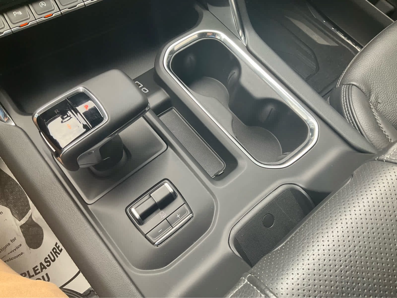 Used 2023 GMC Sierra 1500 Denali AWD/4WD image 11