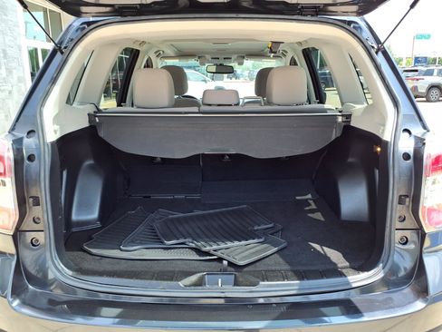 Used 2015 Subaru Forester 2.5i Premium AWD/4WD image 20