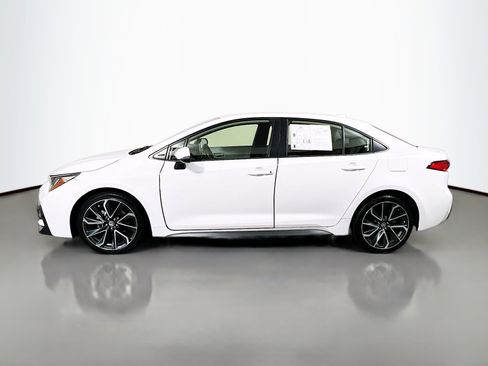 Used 2021 Toyota Corolla SE image 9