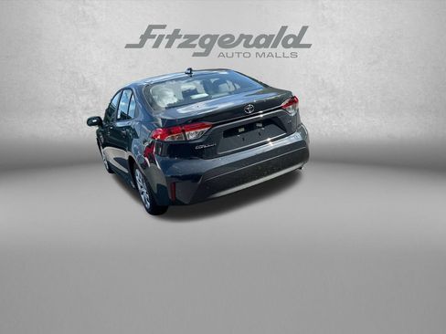 Used 2026 Toyota Corolla LE FWD image 6