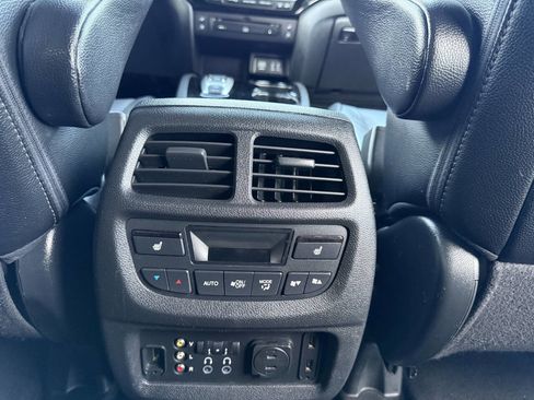 Used 2016 Honda Pilot Elite image 23