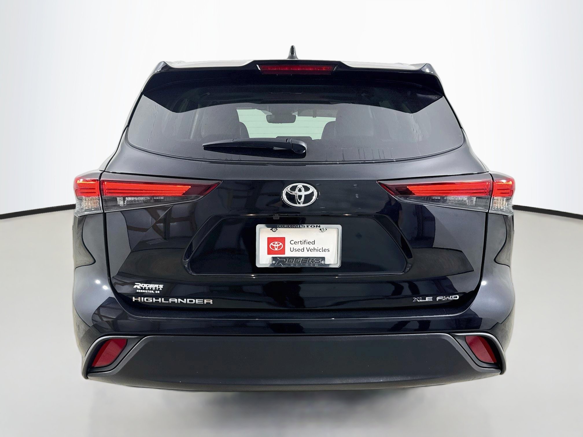 Certified 2026 Toyota Highlander XLE AWD/4WD image 7