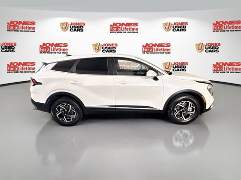 Used 2023 Kia Sportage LX AWD/4WD image 18