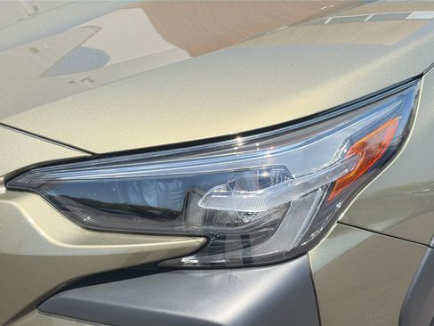 Used 2024 Subaru Outback Touring XT AWD/4WD image 9