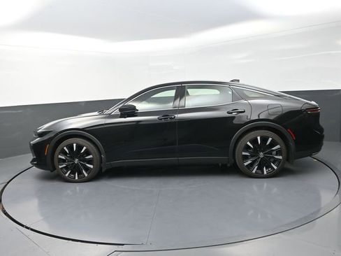 New 2026 Toyota Crown Platinum AWD/4WD image 18