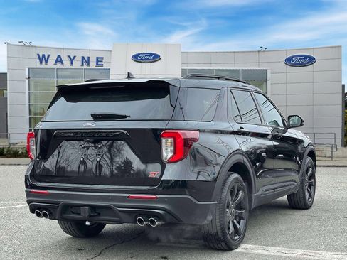Certified 2023 Ford Explorer ST w/ Equipment Group 401A image 5