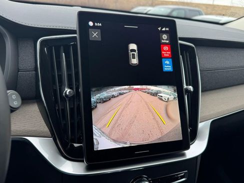 New 2026 Volvo XC90 B6 Core AWD/4WD image 20