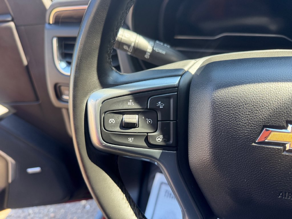 Used 2023 Chevrolet Tahoe LT w/ Luxury Package RWD image 17