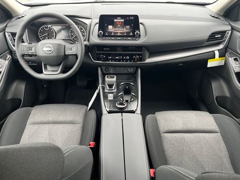 New 2026 Nissan Rogue SV w/ Cold Weather Package image 17