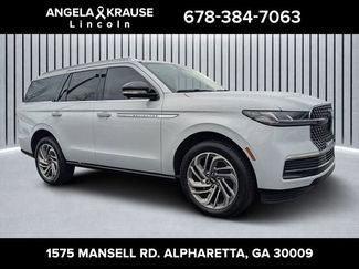 New 2026 Lincoln Navigator Reserve video 1