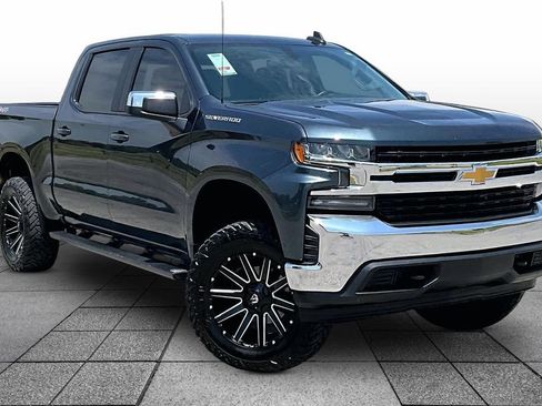 Used 2020 Chevrolet Silverado 1500 LT w/ All-Star Edition AWD/4WD image 2
