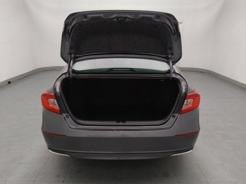 Used 2019 Honda Accord LX image 29