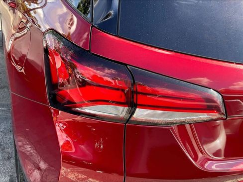 Certified 2024 Chevrolet Equinox RS w/ RS Leather Package image 27