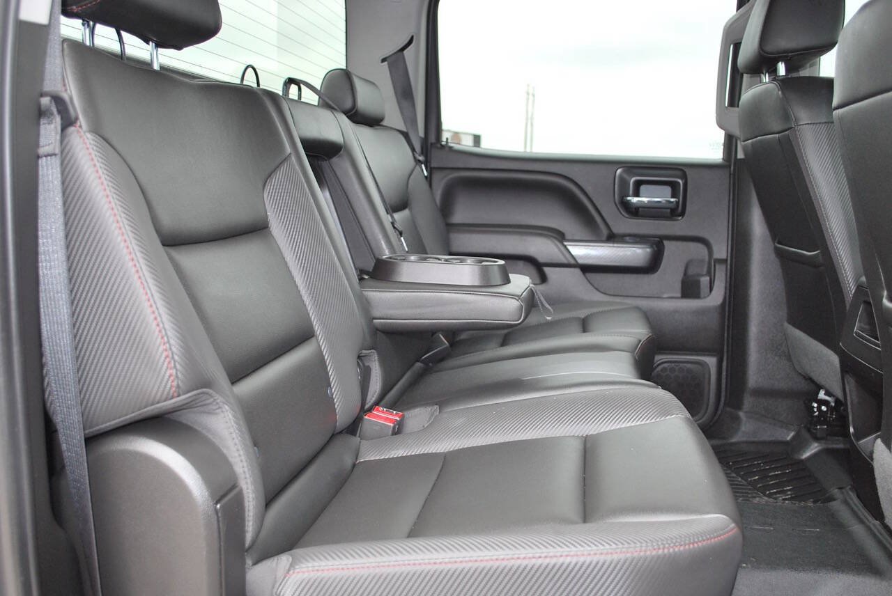 Used 2018 GMC Sierra 2500 SLT w/ Duramax Plus Package AWD/4WD image 39