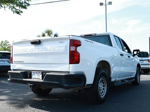 Used 2020 Chevrolet Silverado 1500 W/T w/ Trailering Package AWD/4WD image 6