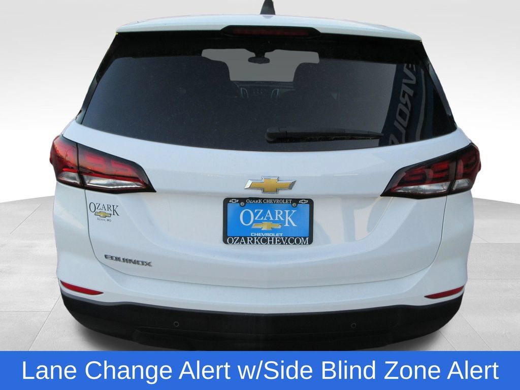 Used 2024 Chevrolet Equinox LS w/ LS Convenience Package FWD image 4