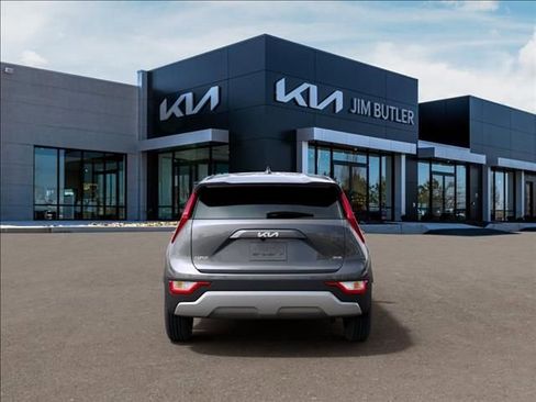 New 2026 Kia Niro LX FWD image 5