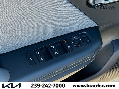 New 2025 Kia K4 EX FWD image 20
