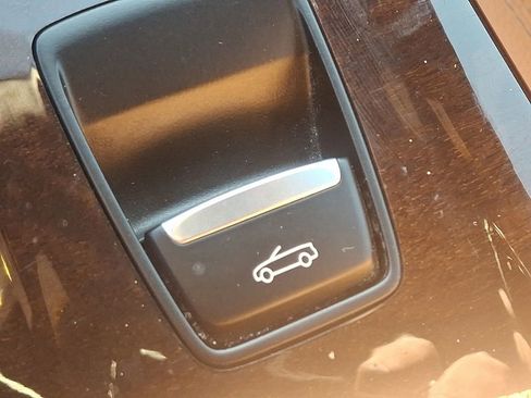 Used 2020 BMW 430i xDrive Convertible w/ Convenience Package image 27