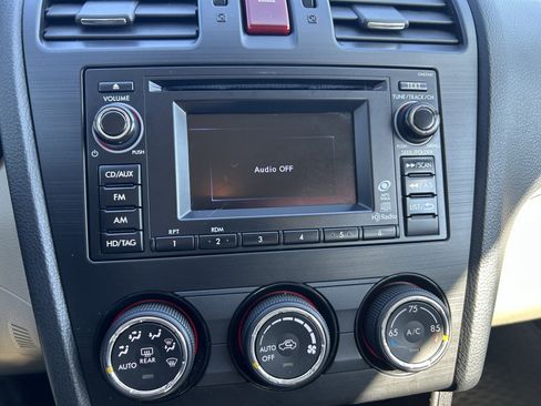 Used 2012 Subaru Impreza 2.0i Limited image 13