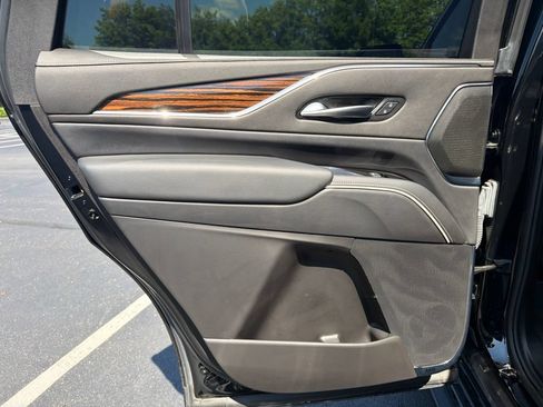 Used 2024 Cadillac Escalade Premium Luxury w/ LPO, Floor Liner Package AWD/4WD image 20