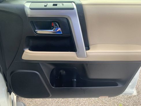 Used 2019 Toyota 4Runner Limited AWD/4WD image 21