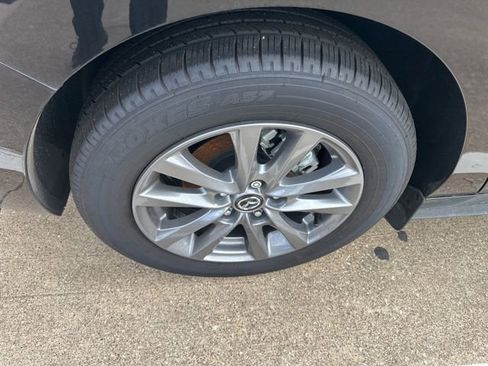 Used 2025 MAZDA MAZDA3 s FWD image 7