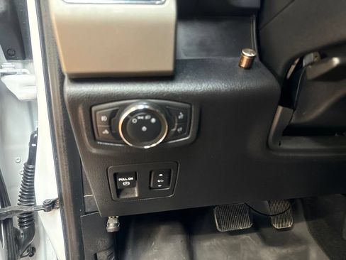 Used 2020 Ford F150 Lariat AWD/4WD image 21