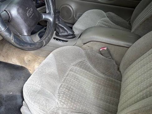 Used 2002 Chevrolet Blazer Xtreme w/ Preferred Equipment Group image 10