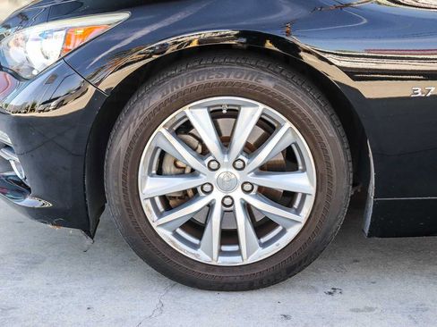 Used 2015 INFINITI Q50 RWD image 9