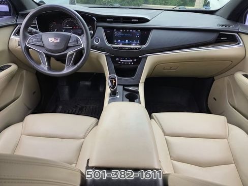 Used 2017 Cadillac XT5 FWD w/ LPO, Wheel Lock Package image 12