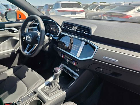 New 2025 Audi Q3 2.0T Premium Plus image 12