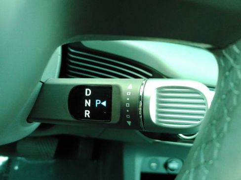 Used 2022 Hyundai Ioniq 5 SE image 42