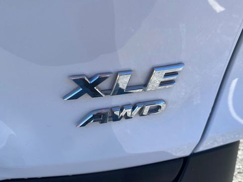 Used 2023 Toyota RAV4 XLE image 15