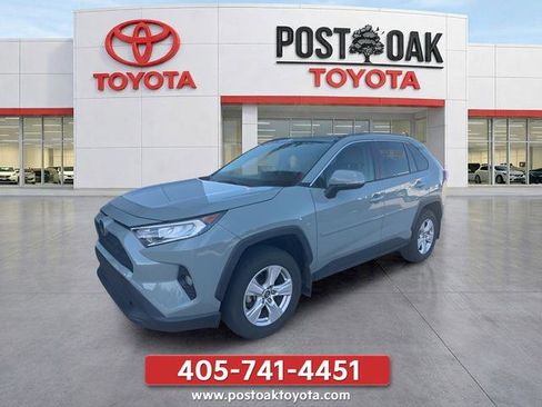 Used 2019 Toyota RAV4 XLE w/ Protection Package AWD/4WD image 6
